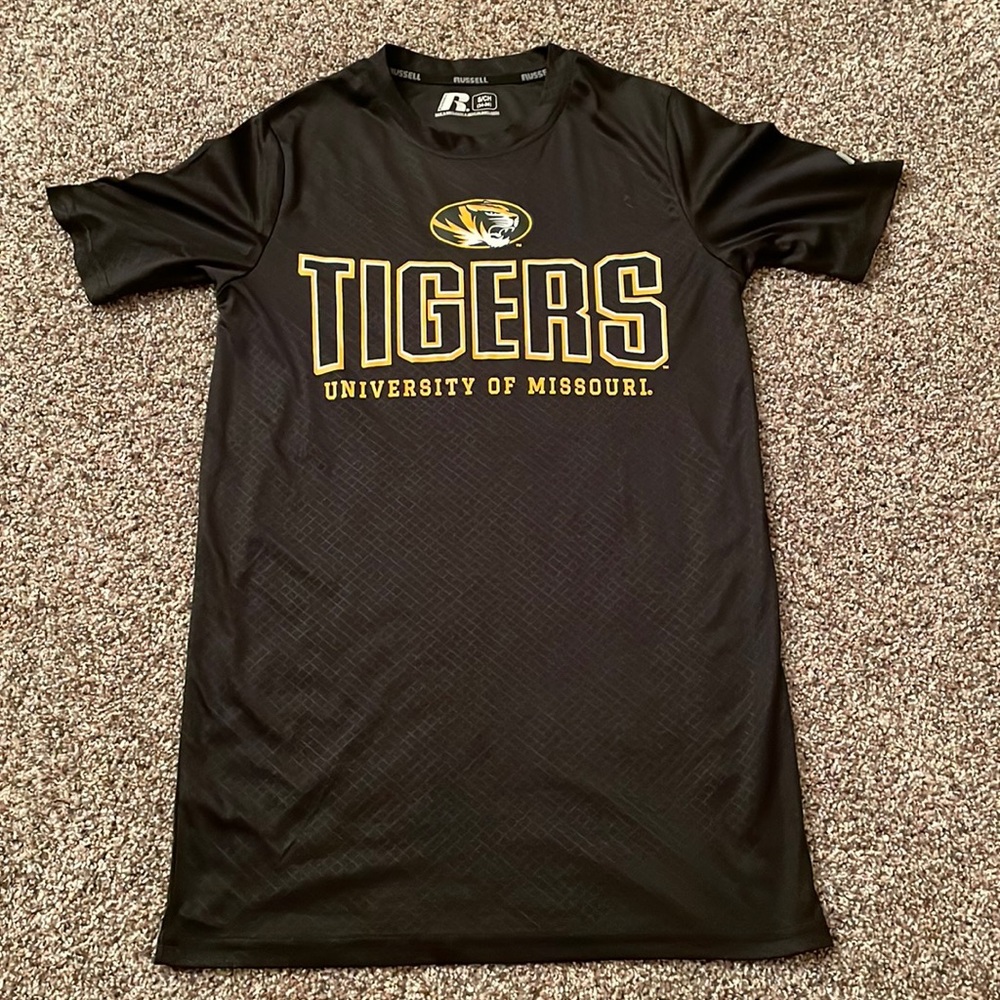 Russell | Black Short-Sleeve Mizzou Performance Tee